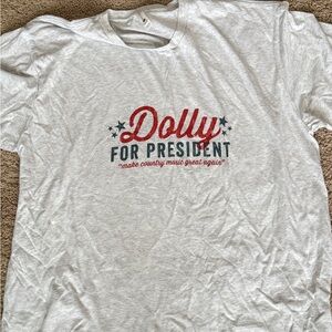 Dolly For President Graphic T-Shirt